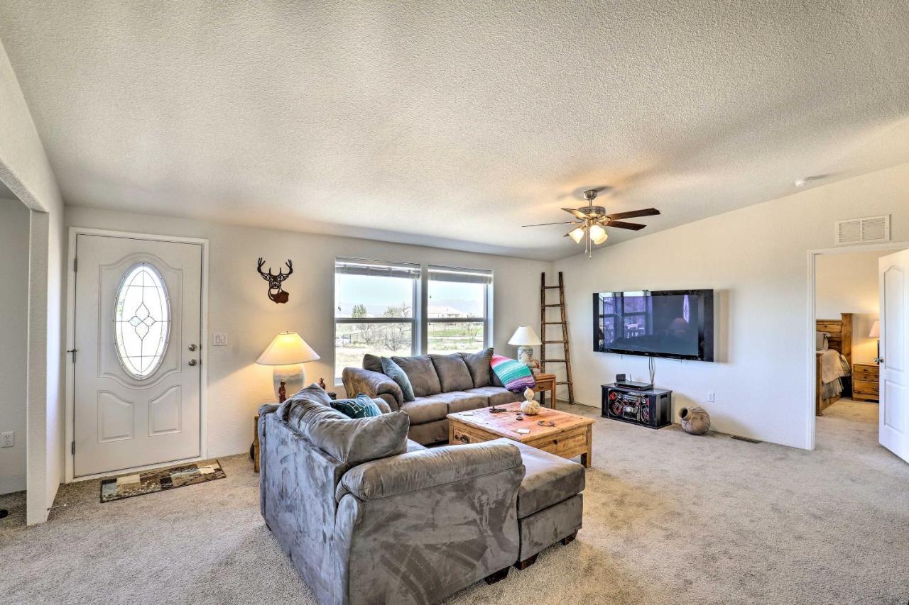 Desert Escape Off I-10 With Over 1 Enclosed Acre! Mescal Exteriör bild