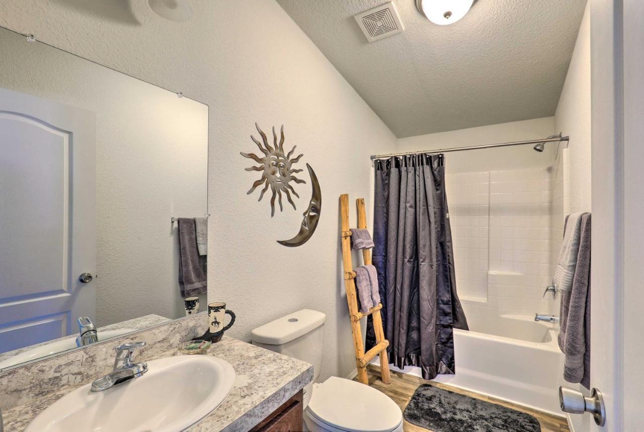 Desert Escape Off I-10 With Over 1 Enclosed Acre! Mescal Exteriör bild