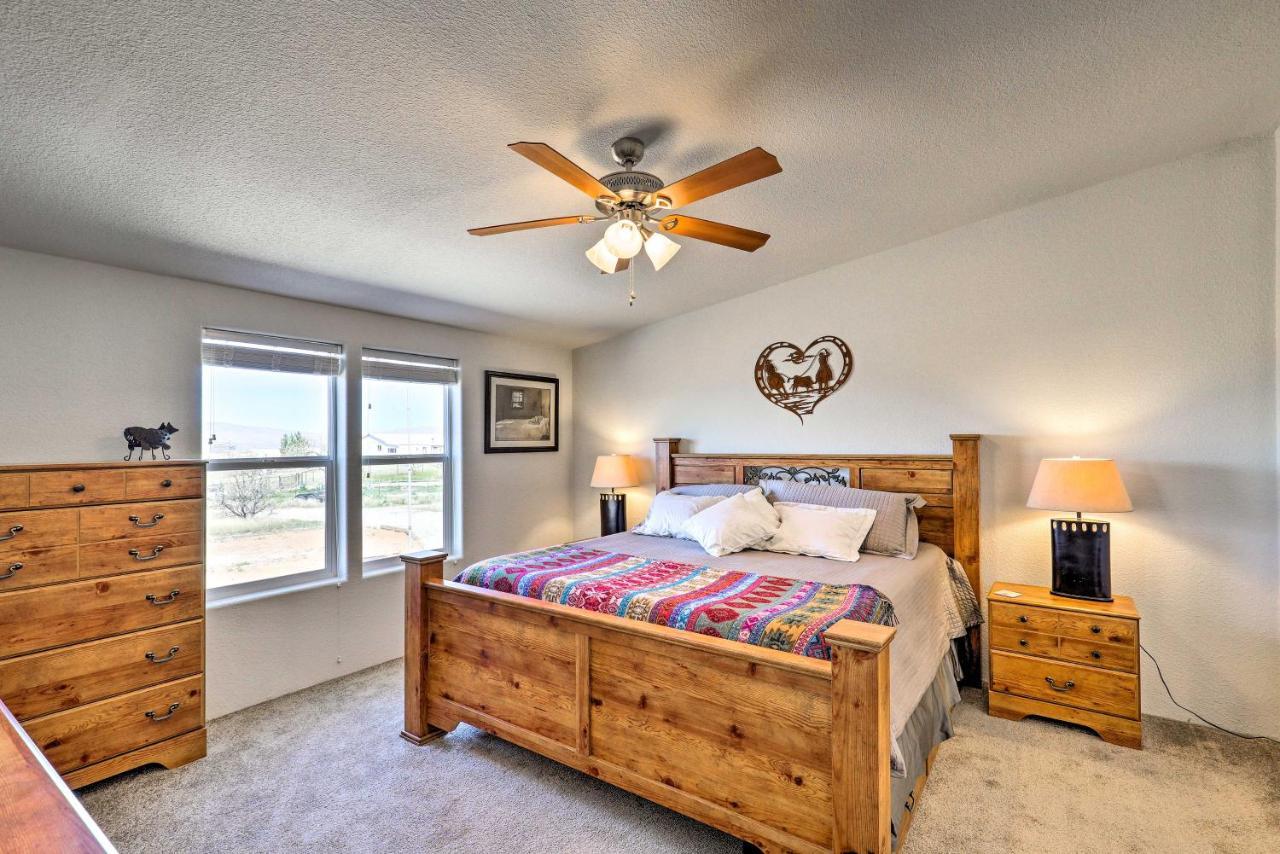 Desert Escape Off I-10 With Over 1 Enclosed Acre! Mescal Exteriör bild