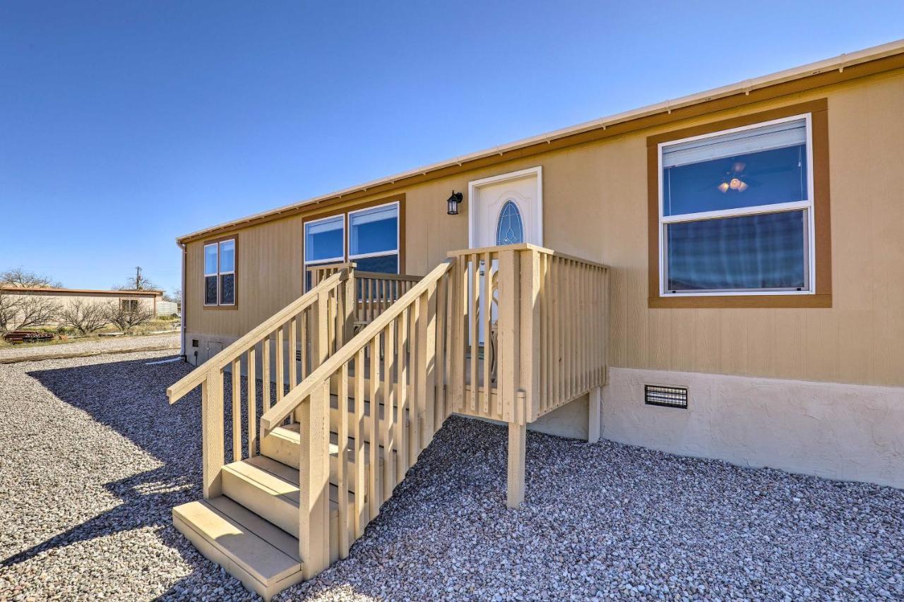 Desert Escape Off I-10 With Over 1 Enclosed Acre! Mescal Exteriör bild